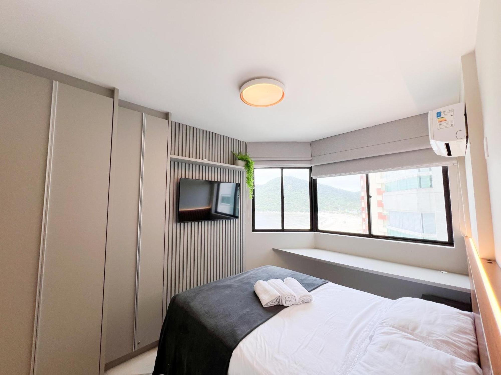 Apartamento Av. Atlântica, com vista mar. Balneário Camboriú Exterior foto